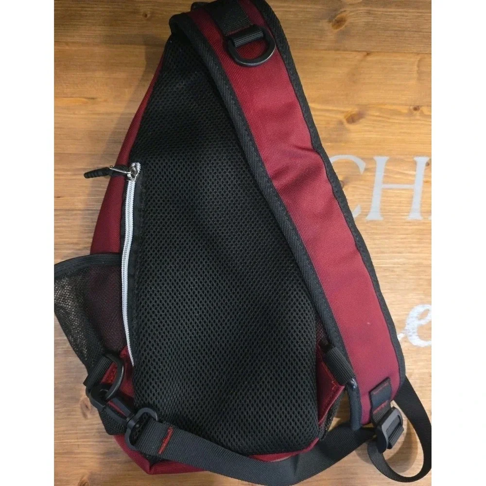 Mosiso Maroon Sling‎ pack Waterproof Crossbody Shoulder/chest pack